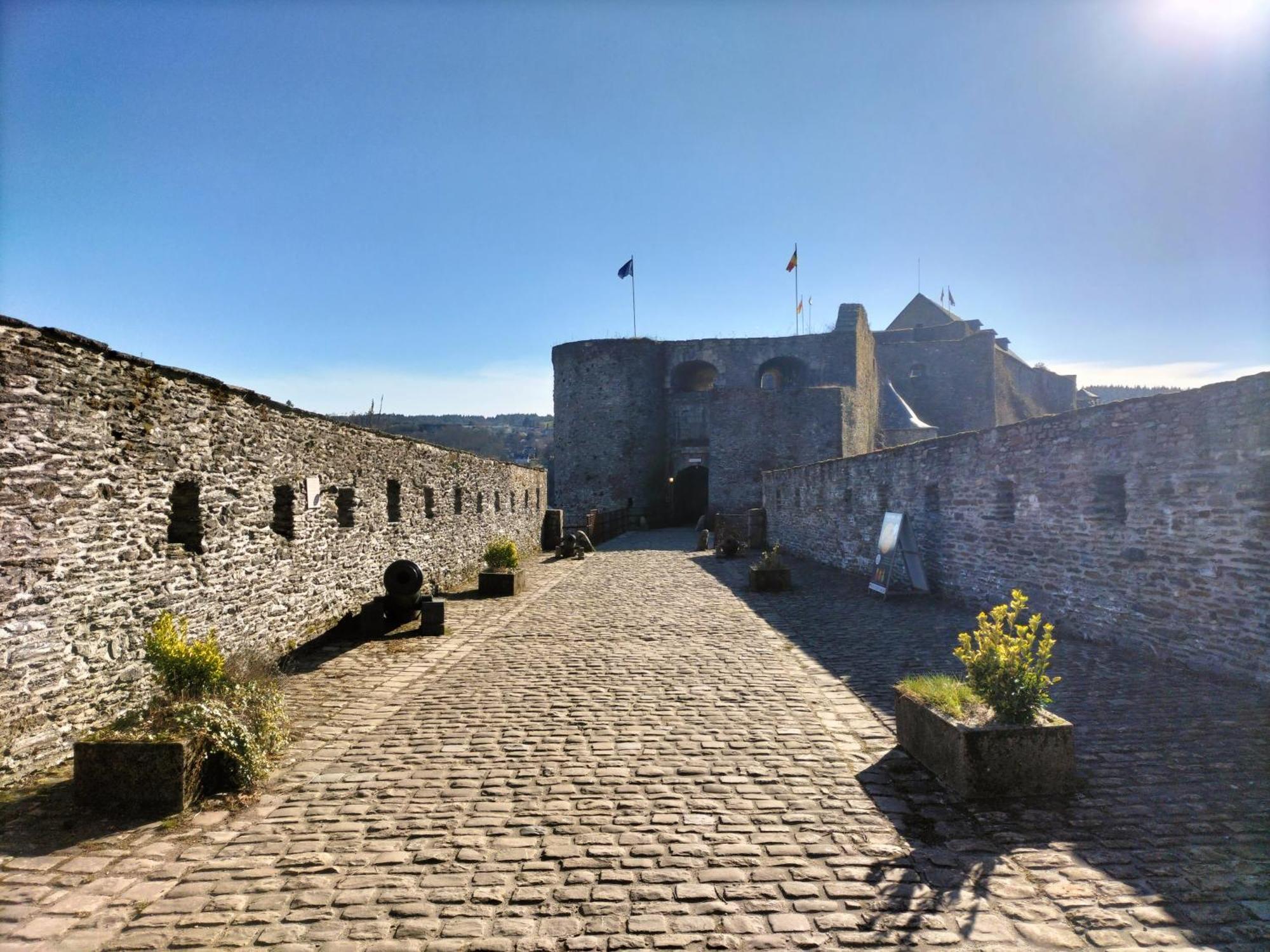 L'Alcove De Ide Otel Bouillon Dış mekan fotoğraf