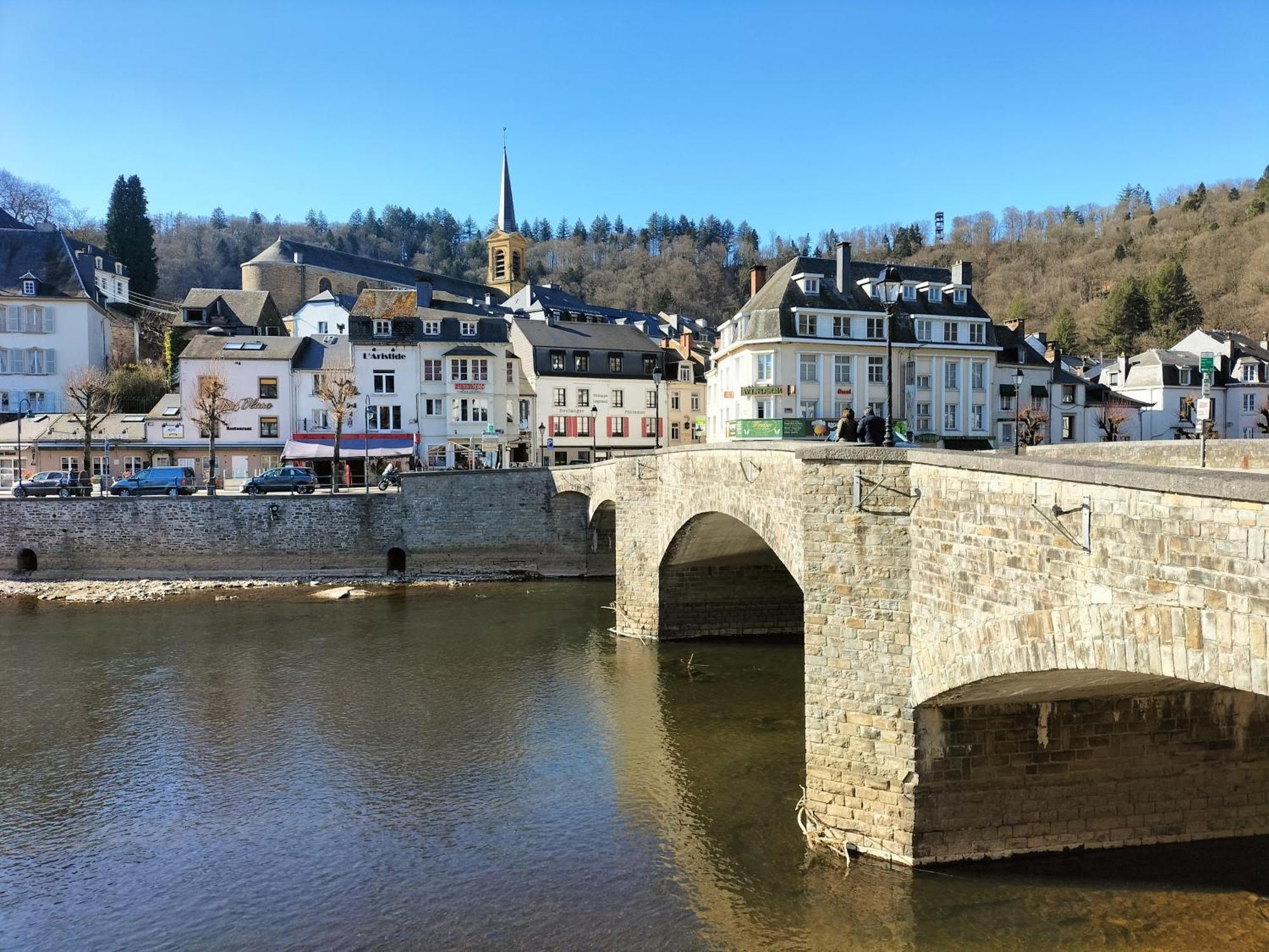 L'Alcove De Ide Otel Bouillon Dış mekan fotoğraf